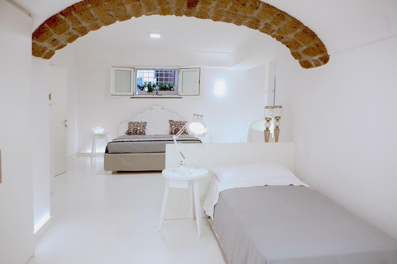 White Stylish Apartments Vico Equense Bagian luar foto