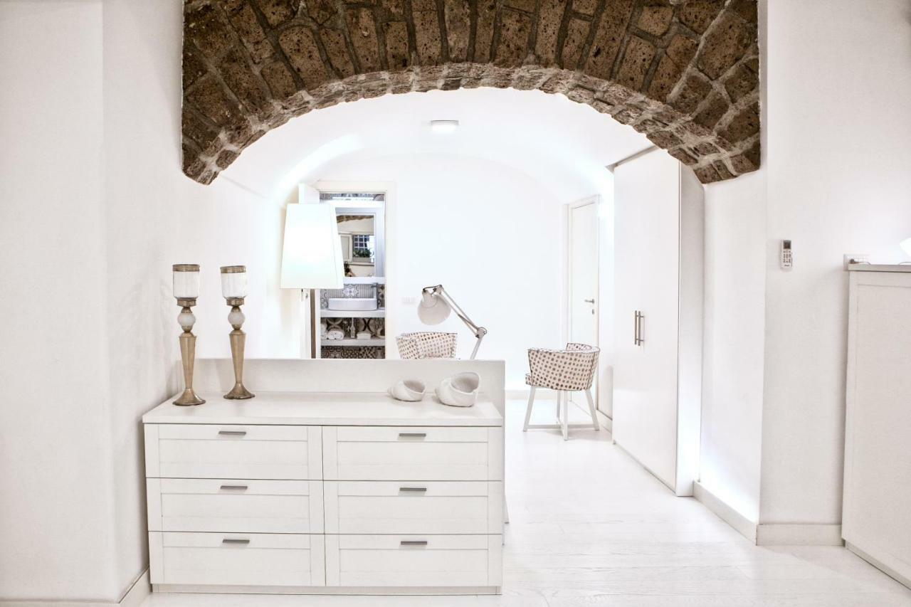 White Stylish Apartments Vico Equense Bagian luar foto