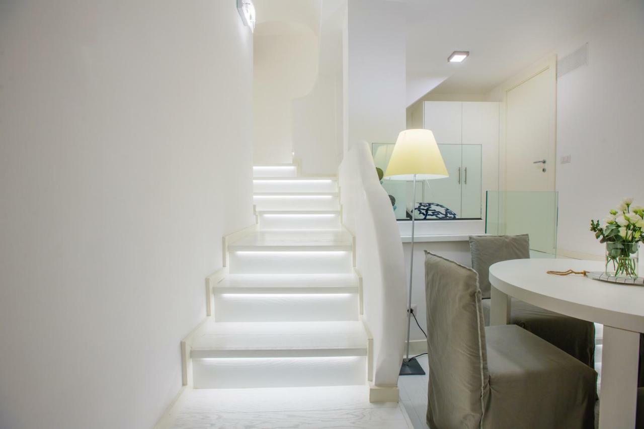 White Stylish Apartments Vico Equense Bagian luar foto